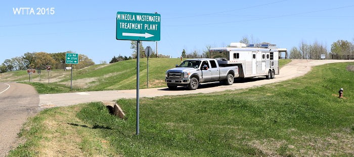 The Equestrian Campsite / Trailhead entrance.  This point of view is coming from US HWY 69, turning east (right) on Loop 564, then look for the Mineola Wastewater Treatment Plant sign. 